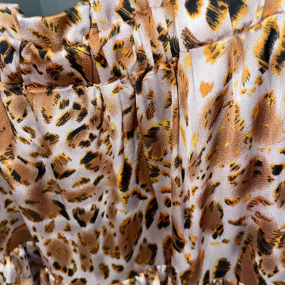 Super Cute Leopard Print Mini Ruffle Dress - Picture 2 of 2
